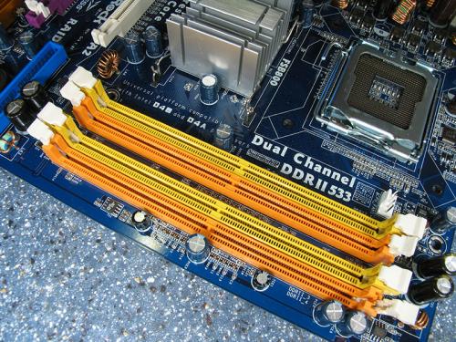 Motherboard RAM slot colors